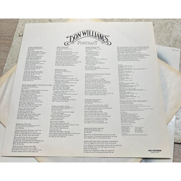 Don Williams Portrait Country Vinyl LP 1979 MCA Records 3192 + Lyric Insert VG+ - Picture 4 of 6